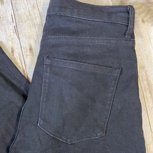 Everlane || Mid-Rise Ankle Skinny Jean - Black - Picture 6 of 6